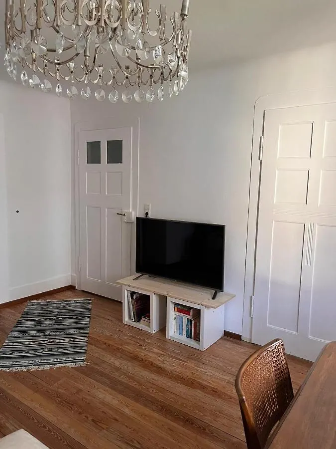 Ferienwohnung West 2 シュトゥットガルト